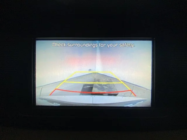Used 2020 Black Hyundai SE image 17