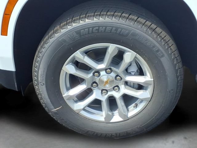 New 2026 Summit White Chevrolet LS image 15