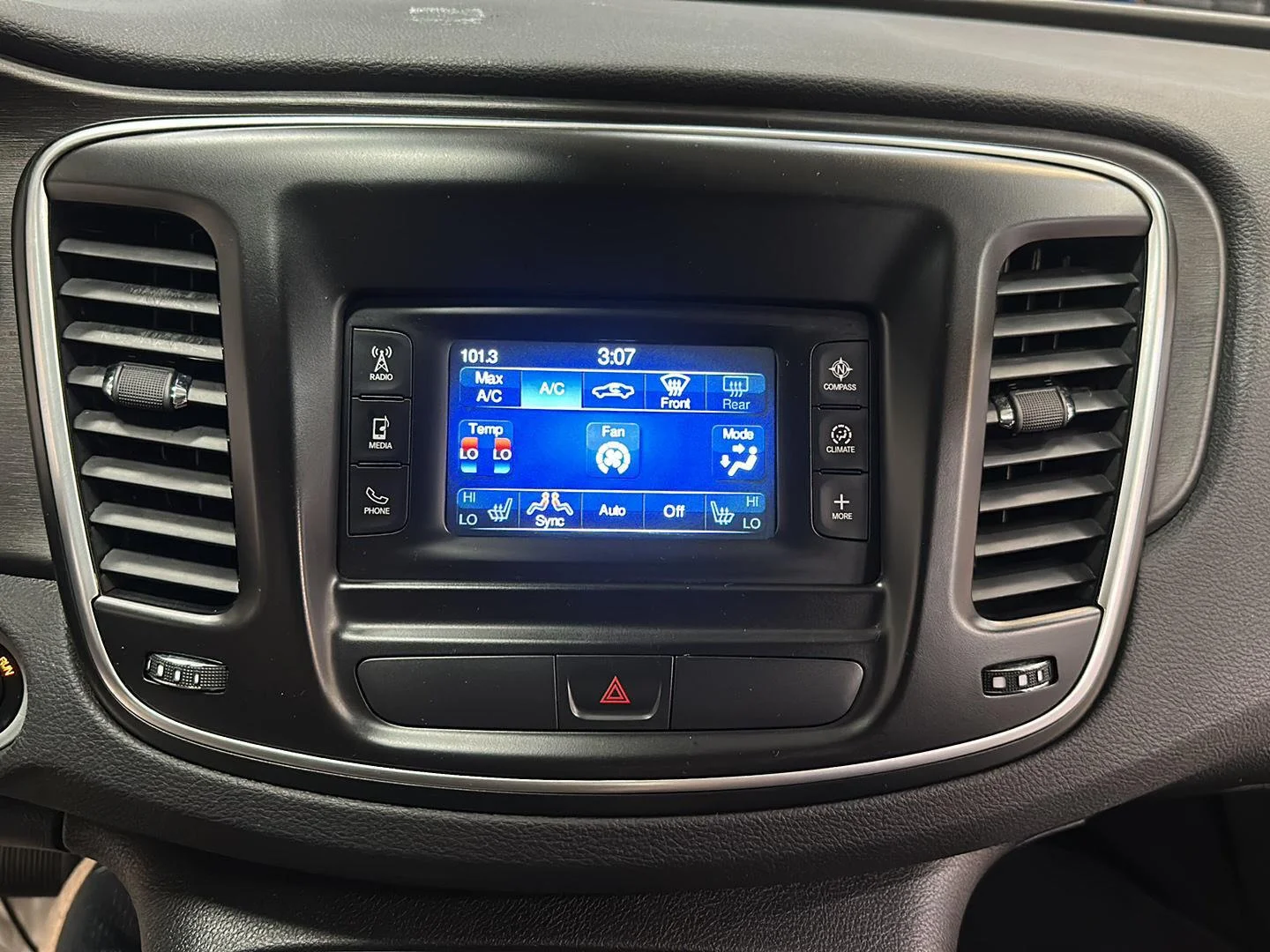 Used 2016 Granite Crystal Metallic Clearcoat Chrysler Limited image 22