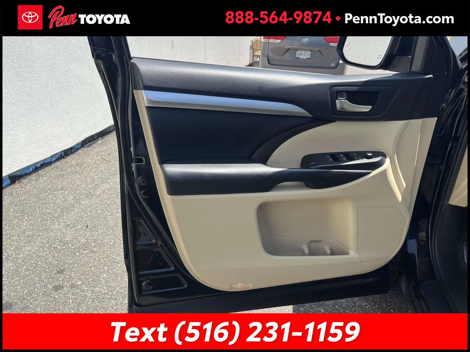 Used 2019 MIDNIGHT BLACK METALLIC Toyota SE image 15
