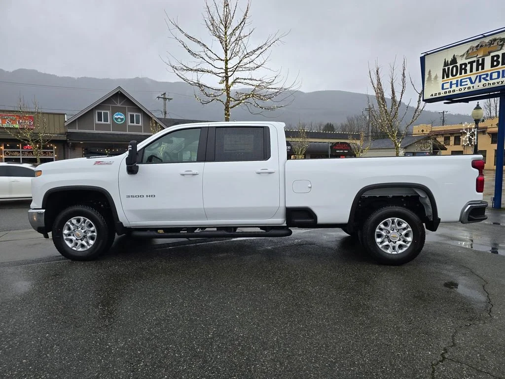 2026 Chevrolet Silverado 3500 HD LT - Photo 8