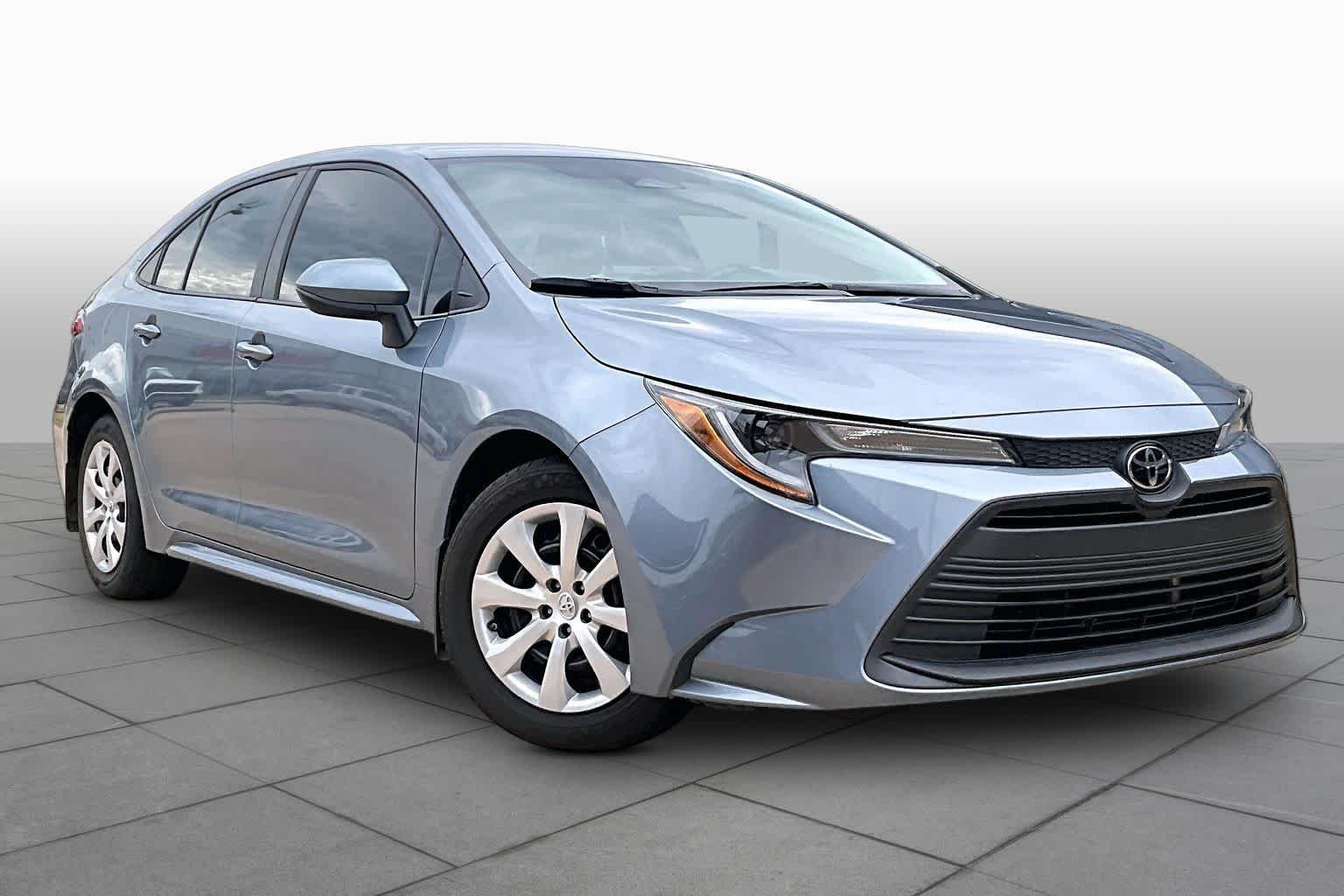 Used 2023 Celestite Toyota LE image 2