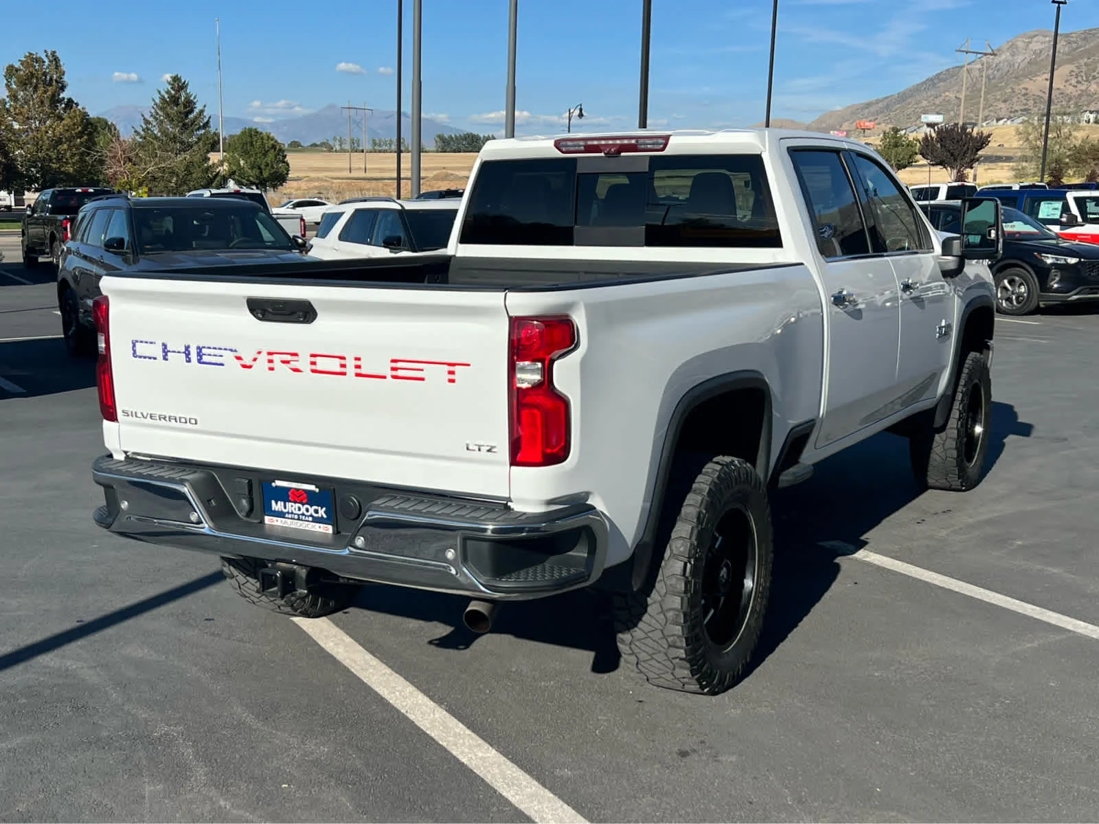Used 2021 Summit White Chevrolet LTZ image 9