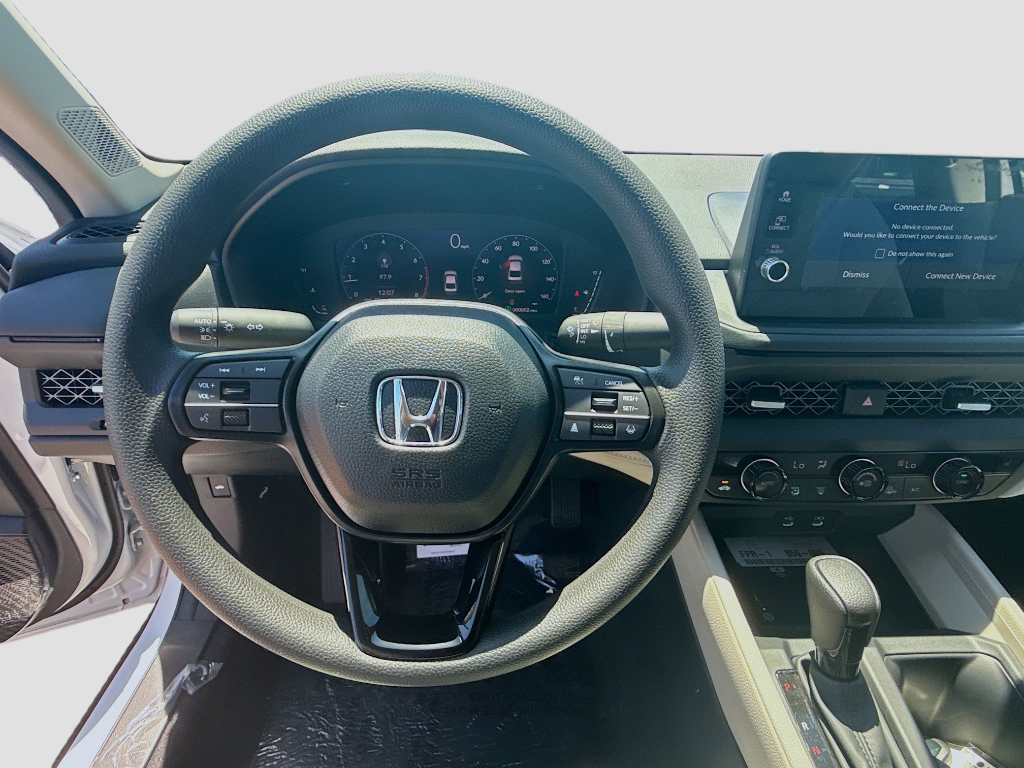 New 2026 Platinum White Pearl Honda SE image 10