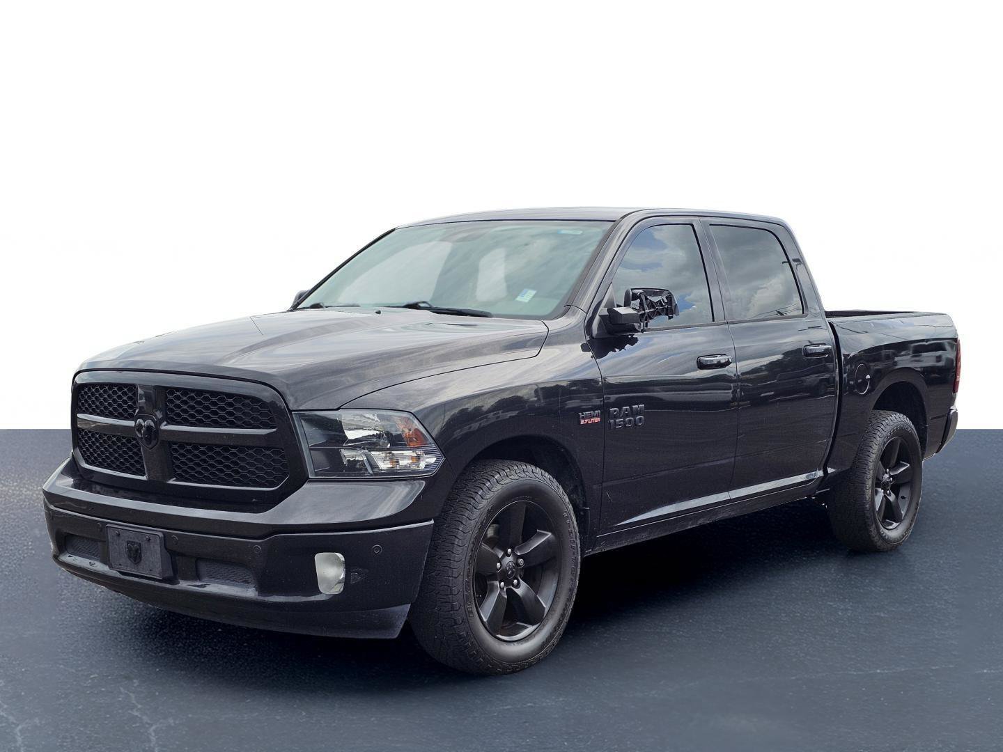 Used 2018 Black Clearcoat Ram Lone Star image 32