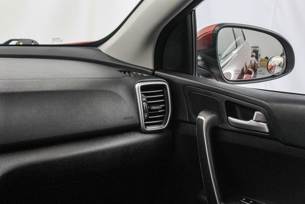 Used 2020 Red Kia LX image 26