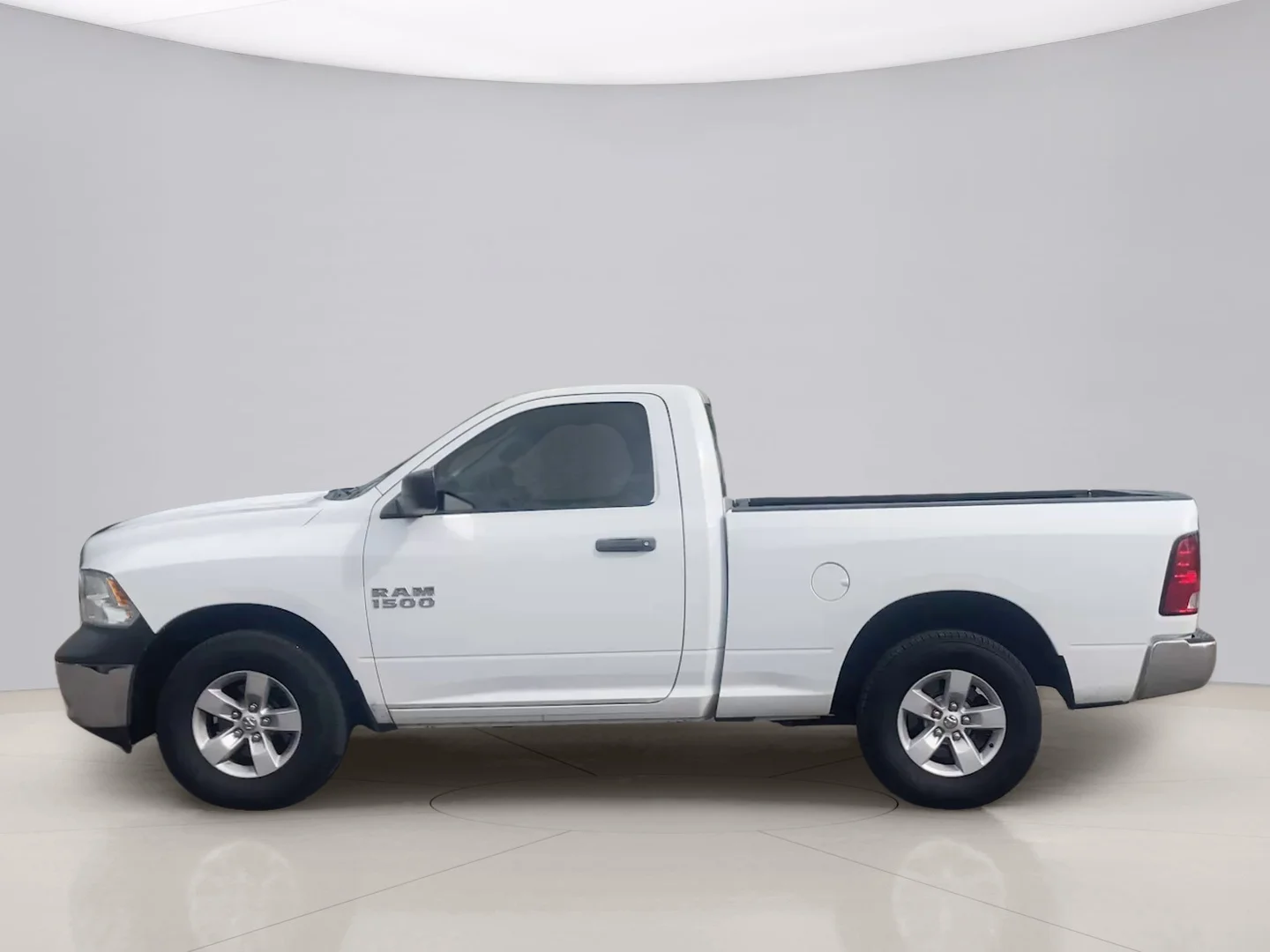 Used 2015 White Dodge TRADESMAN image 8