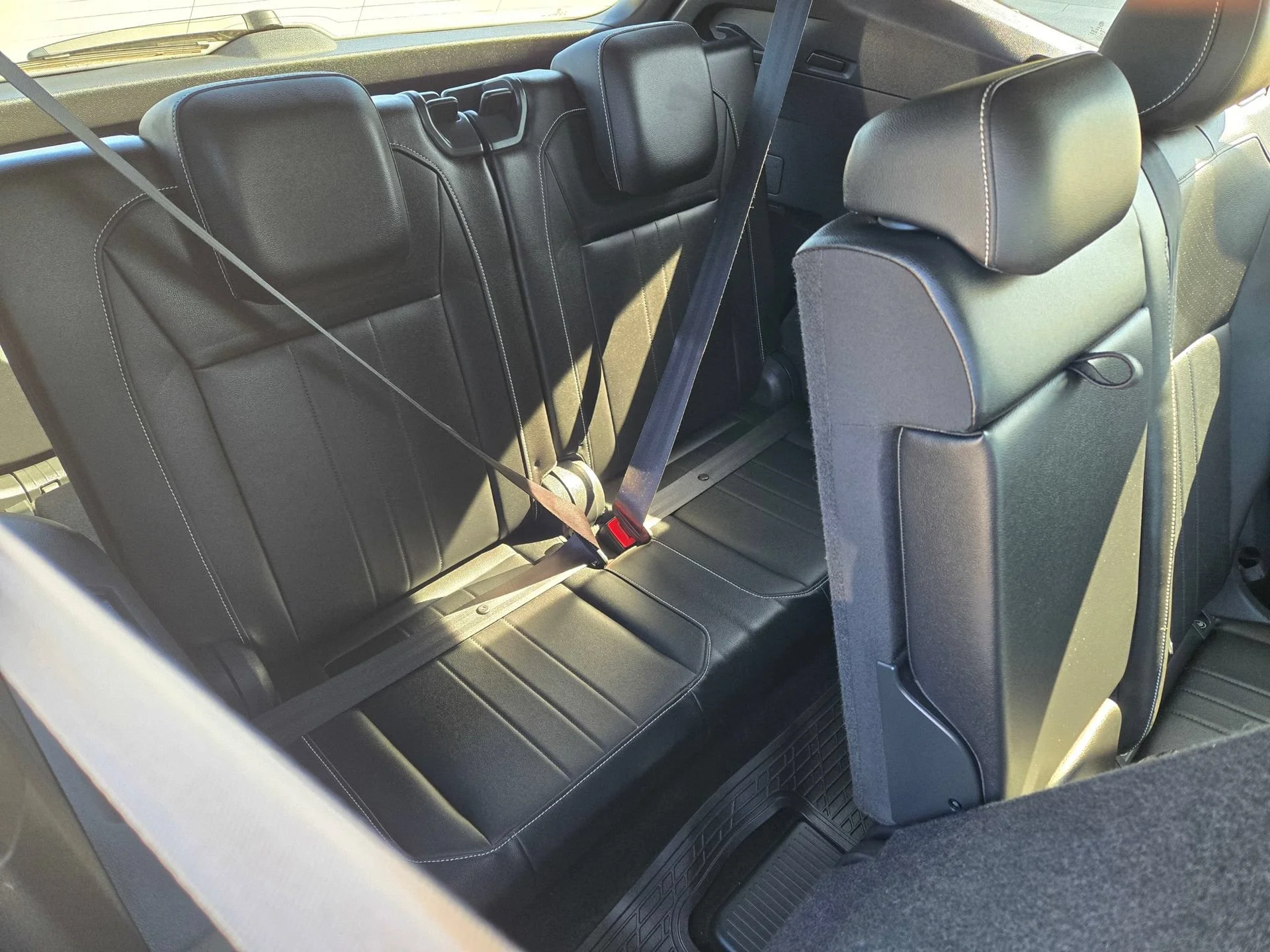 2024 Volkswagen Tiguan SE R-LINE BLACK - Photo 17