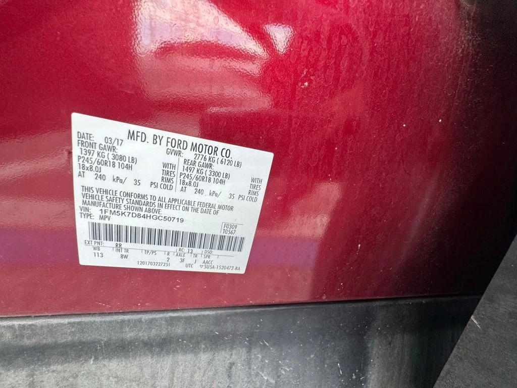 Used 2017 Red Ford XLT image 11