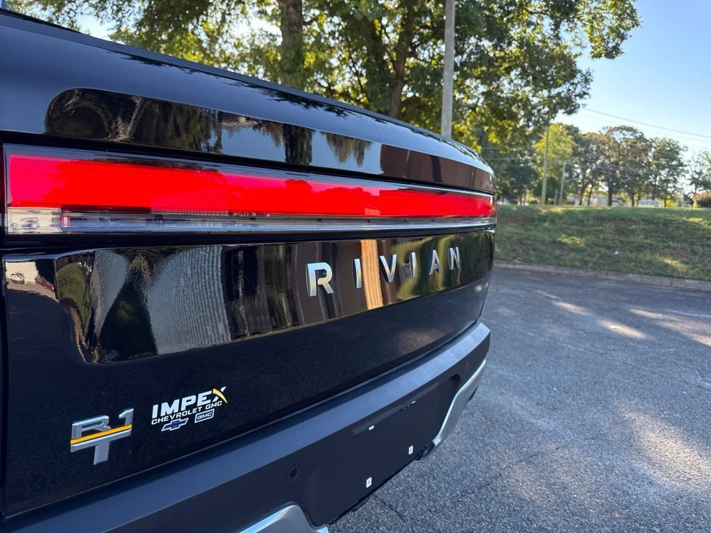 Used 2022 Black RIVIAN Adventure Package image 32