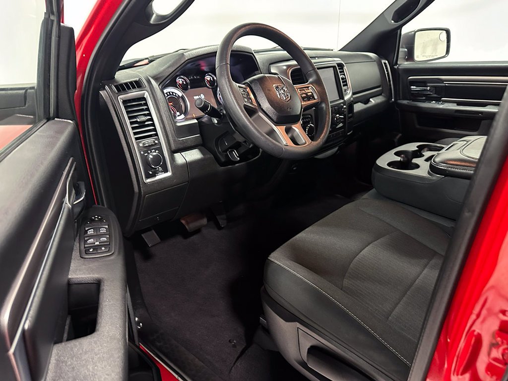 Used 2022 Red Ram Warlock image 20