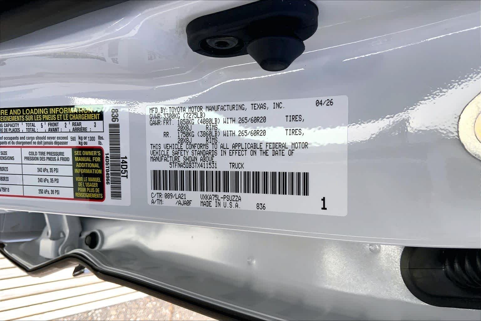 New 2026 Wind Chill Pearl Toyota Platinum image 21