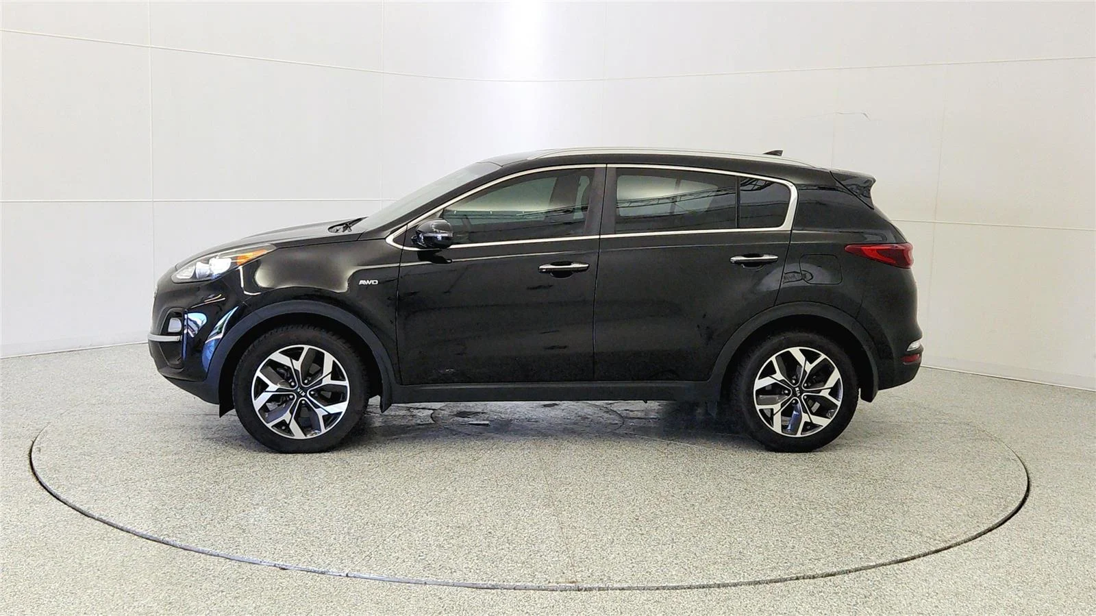 Used 2021 Black Cherry Kia EX image 4