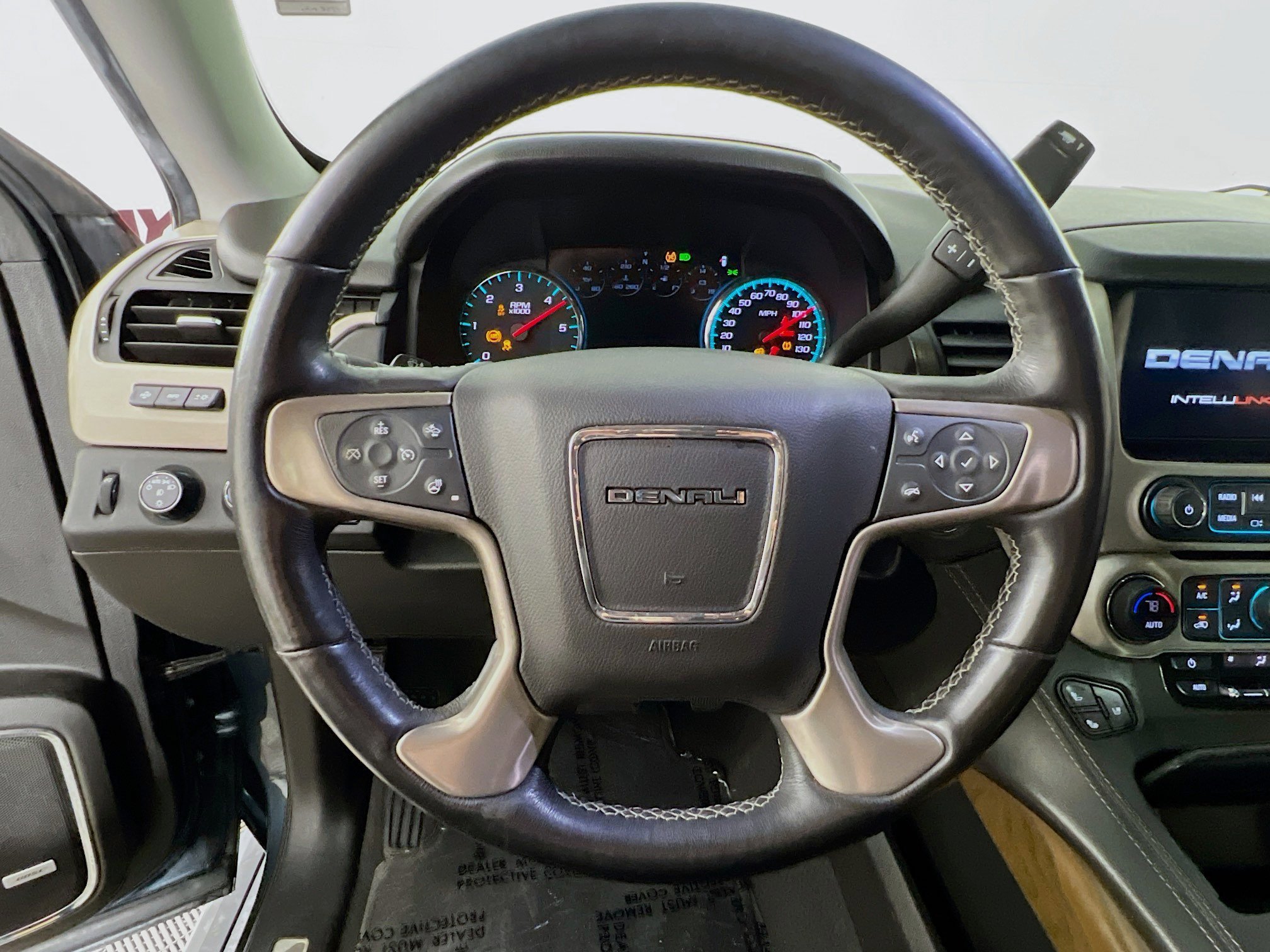 Used 2019 Dark Sky Metallic GMC DENALI image 12