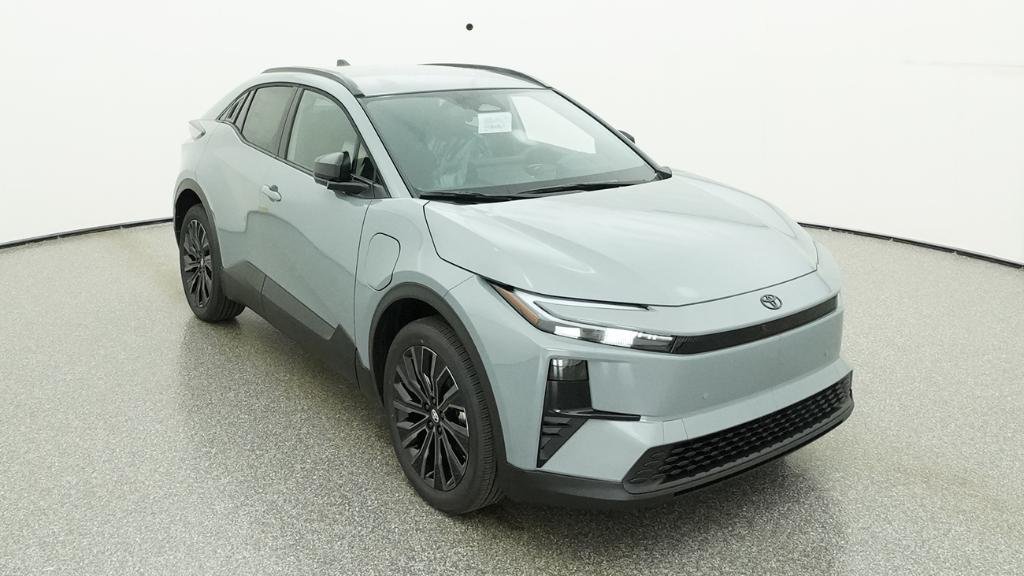 2026 Toyota C-HR XSE - Photo 34