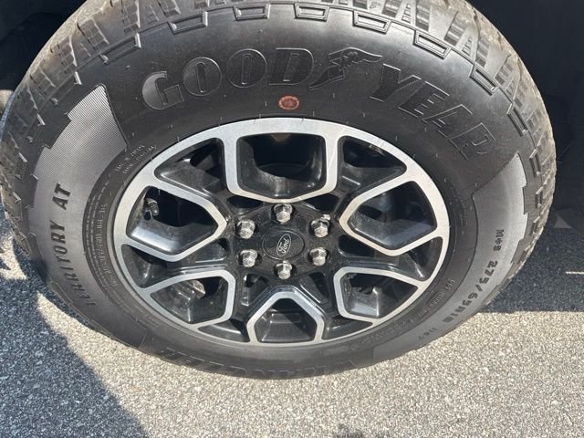 Used 2023 Gray Ford XLT image 8