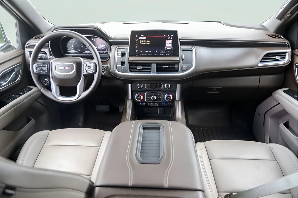 Used 2023 Beige GMC SLT image 30