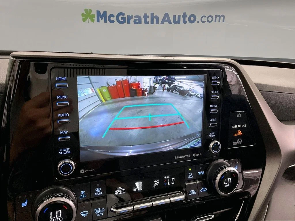 Used 2022 Gray Toyota XLE image 25