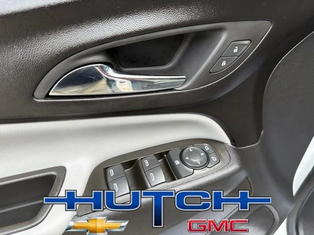 Used 2024 Summit White Chevrolet LS image 18