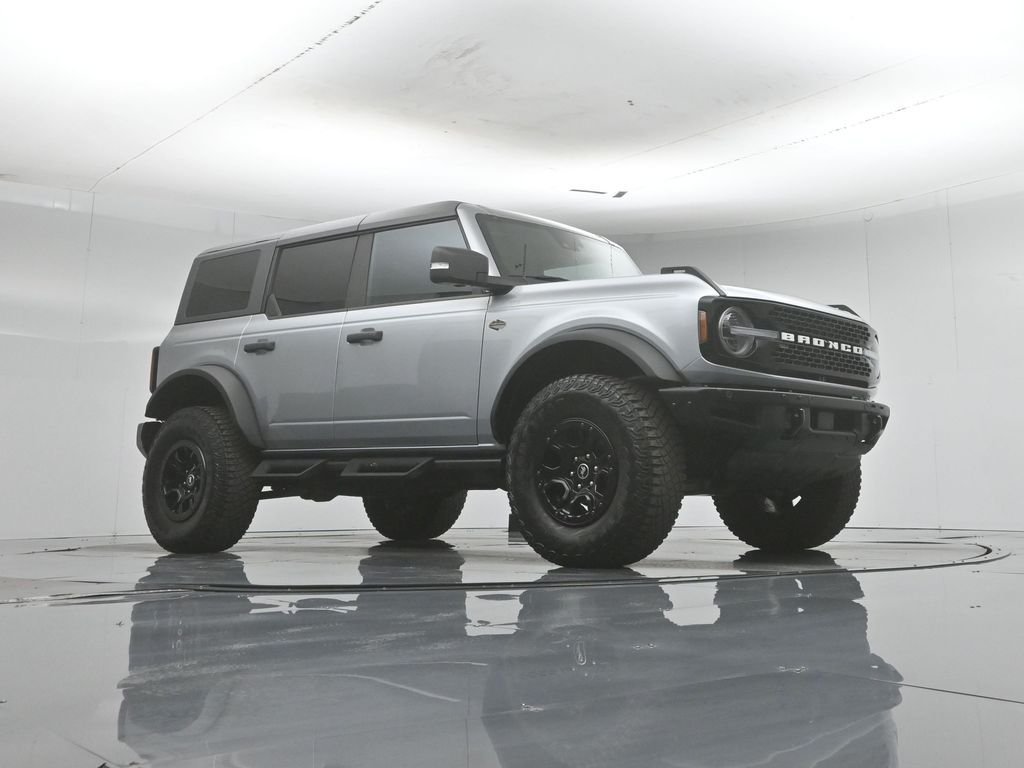 Used 2023 Silver Ford Wildtrak image 4