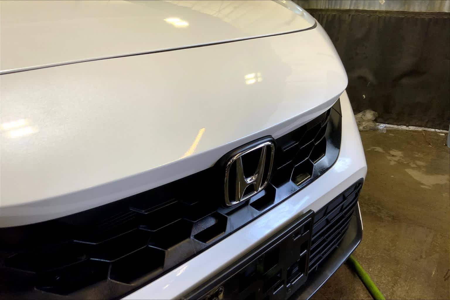 Used 2024 Platinum White Pearl Honda Sport image 51