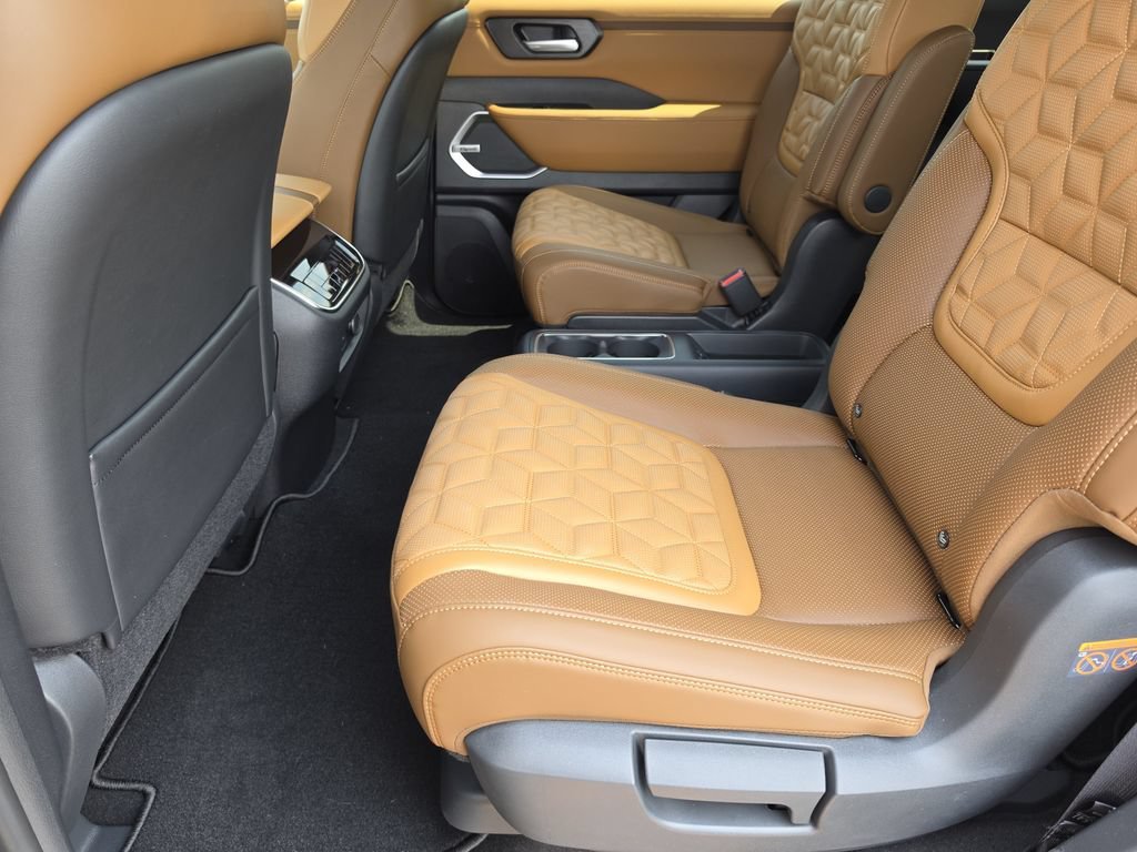 New 2026 Coulis Red Pearl Nissan Platinum Reserve image 24