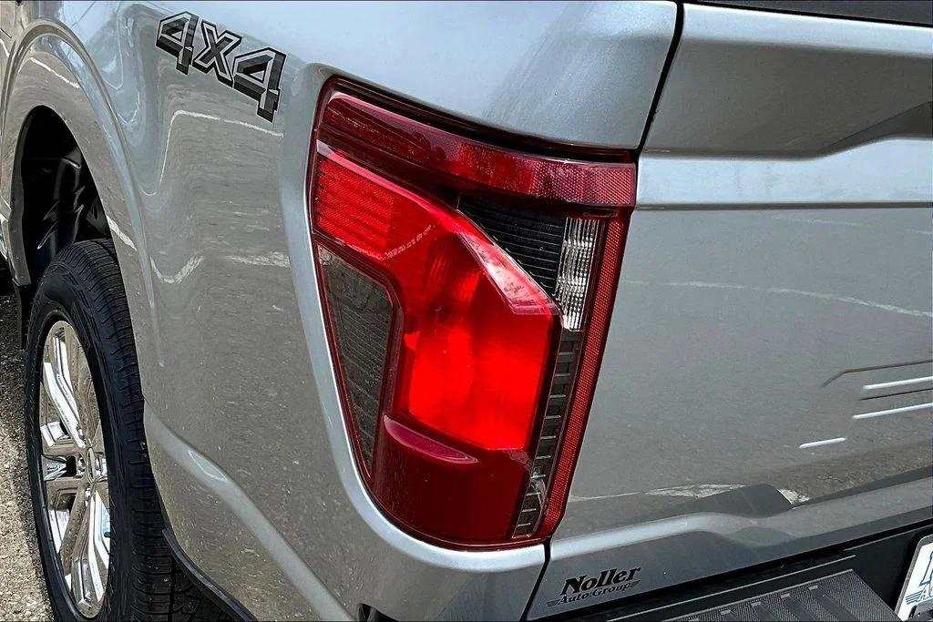 New 2026 Silver Ford XLT image 28