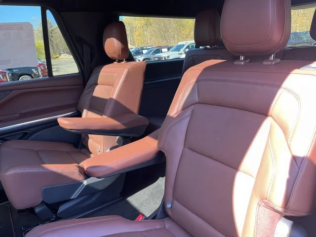 New 2026 Starlight Gray Metallic Lincoln Reserve L image 47