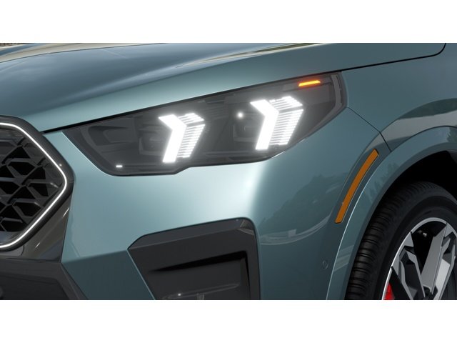 New 2027 Cape York Green Metallic BMW  image 6