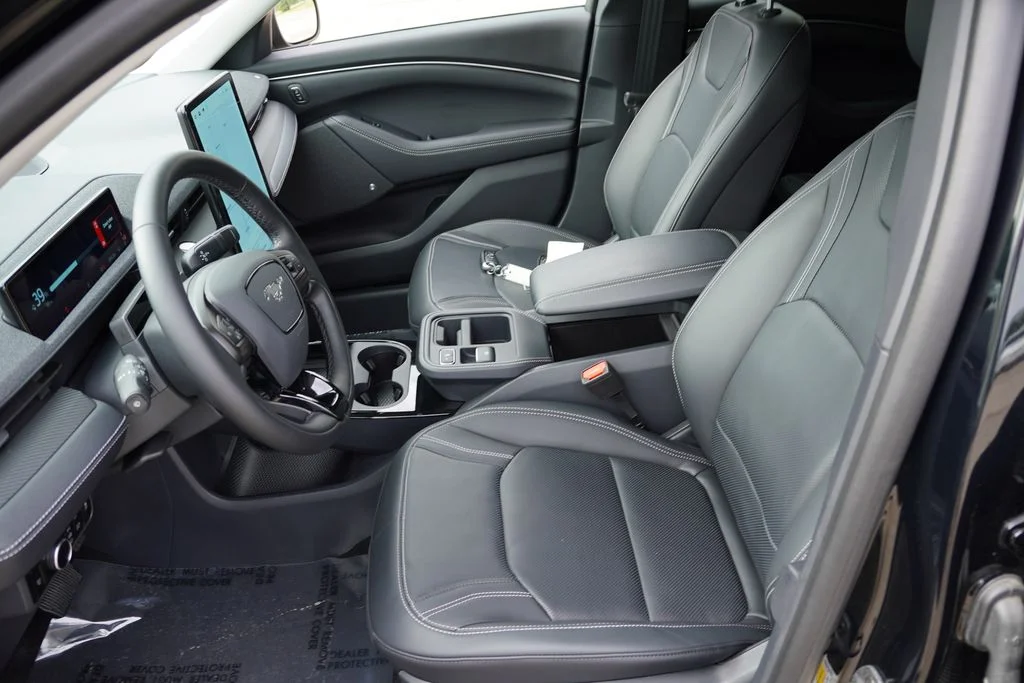 Used 2025 Black Ford Premium image 15