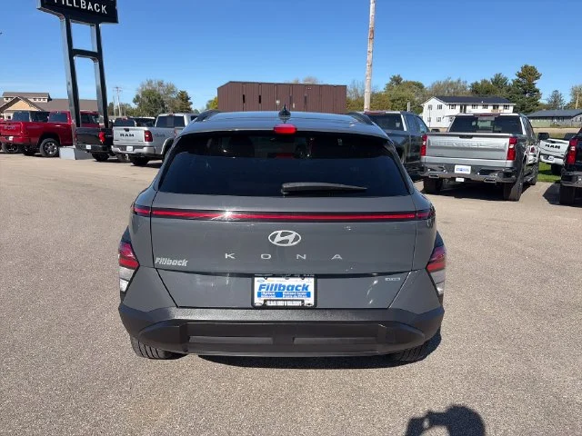 Used 2025 Gray Hyundai SEL image 4