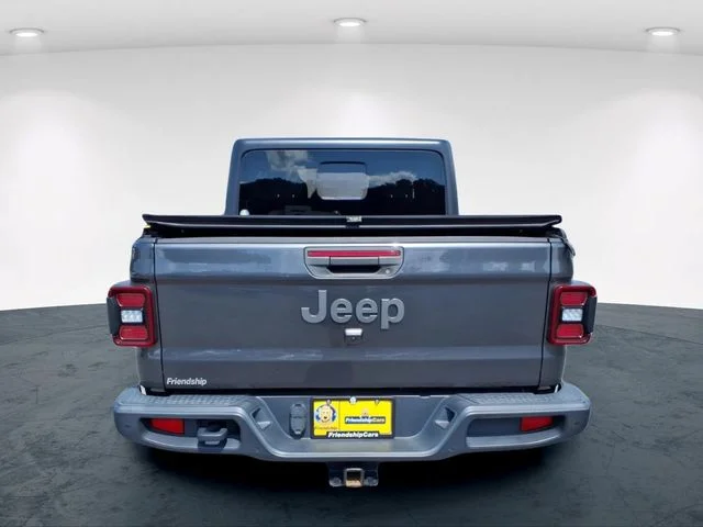 Used 2021 Gray Jeep Sport image 10