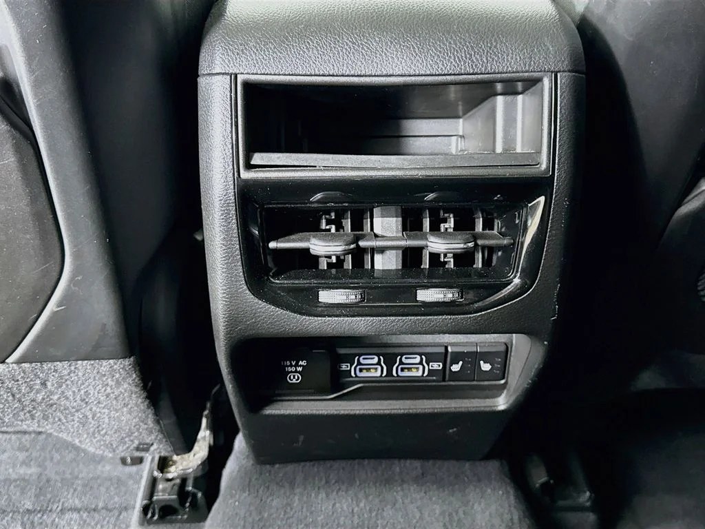 Used 2023 White Jeep 4xe image 26