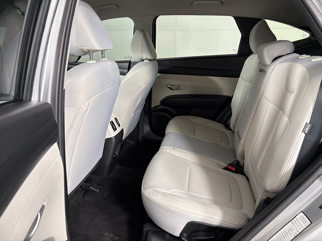 Used 2025 Silver Hyundai SEL image 38