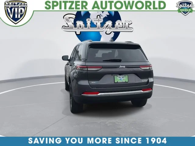 Used 2025 Gray Jeep 4xe image 8