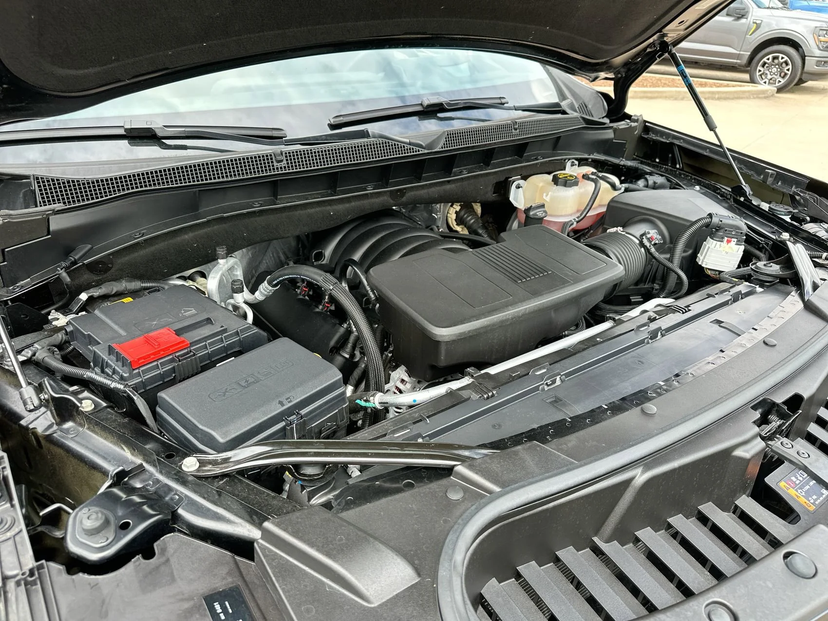 Used 2025 Black Chevrolet High Country image 29