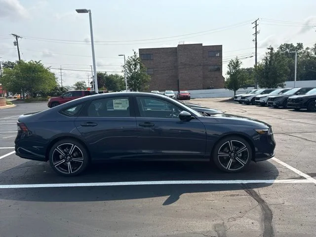 New 2026 Canyon River Blue Metallic Honda SE image 4