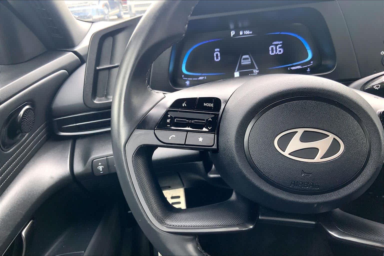 Certified Used 2025 Ecotronic Gray Hyundai SEL Sport image 21