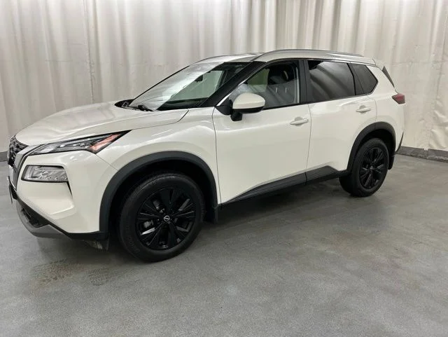 Used 2023 White Nissan SV image 2
