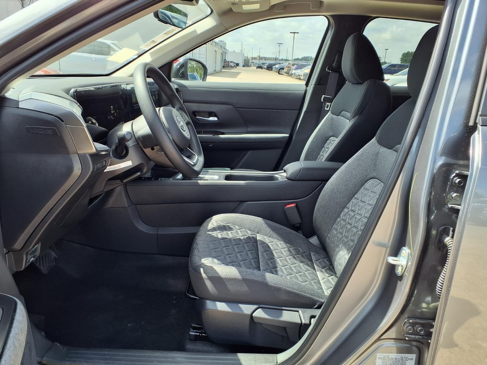 2026 Nissan Kicks SV - 11