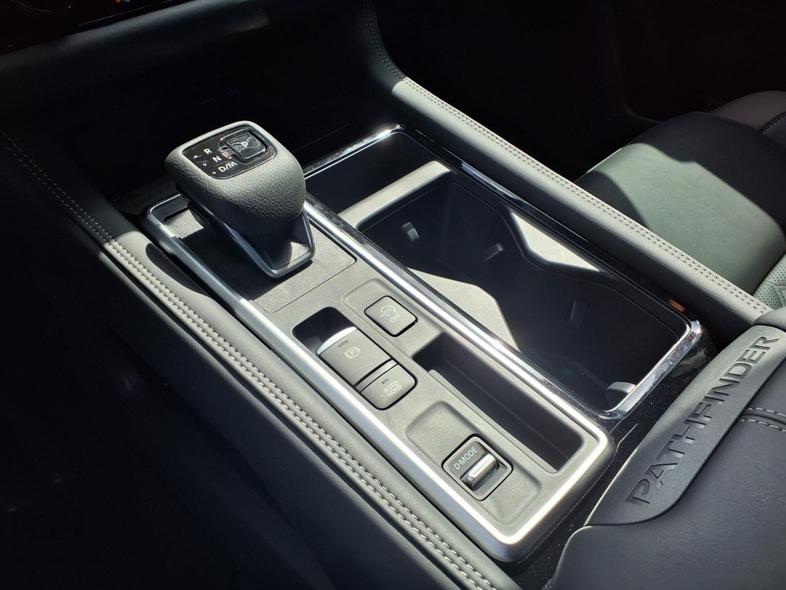 2026 Nissan Pathfinder Platinum Green at Robbins Nissan