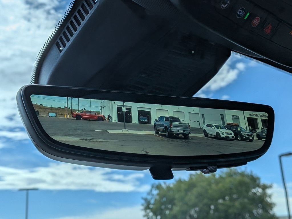 New 2027 Summit White GMC AWD AT4 image 15