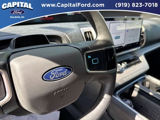 Used 2025 White Ford Active image 24
