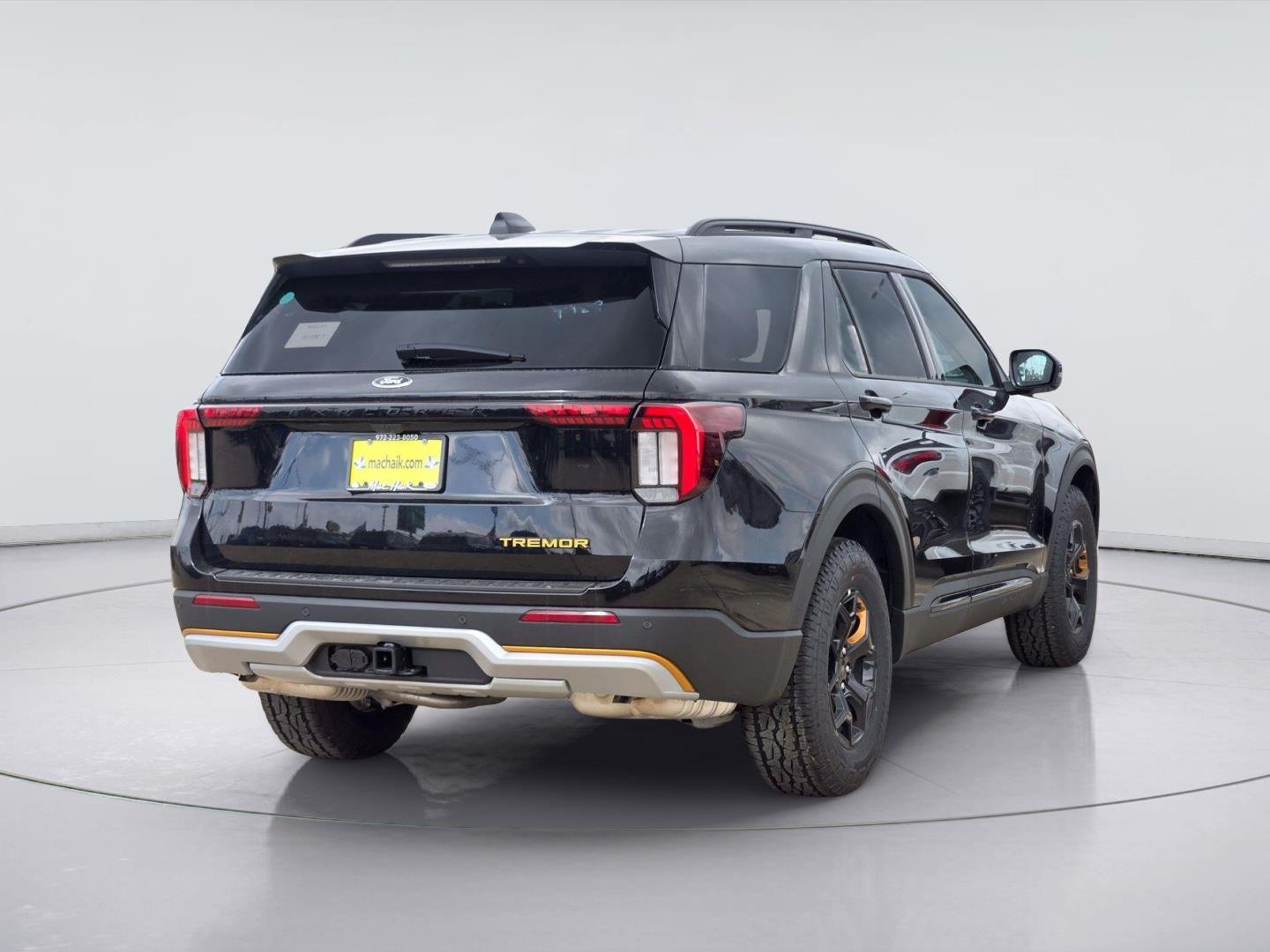 New 2026 Agate Black Metallic Ford Tremor® image 4