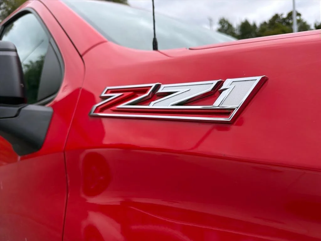 Used 2020 Red Hot Chevrolet Custom Trail Boss image 17