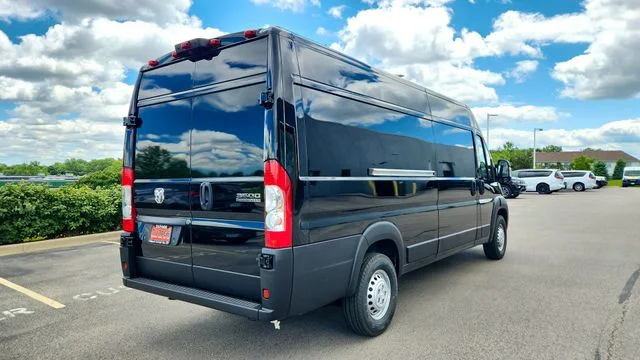 New 2026 Black Clear-Coat Exterior Paint RAM High Roof image 8
