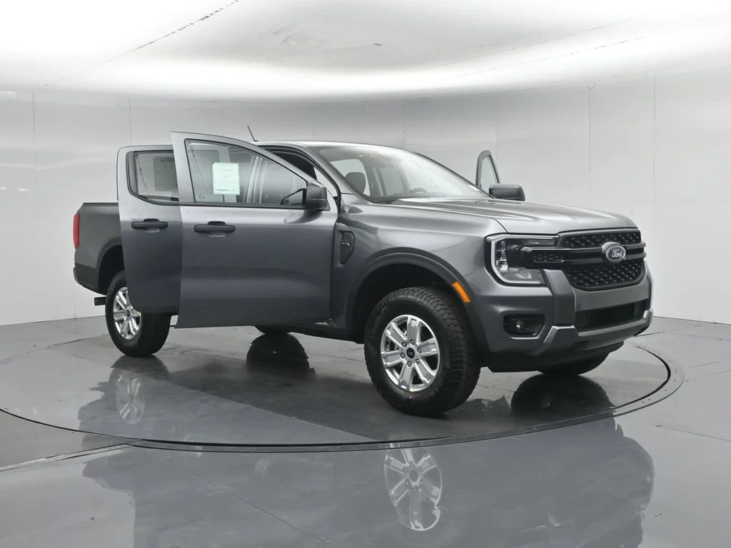 New 2026 Carbonized Gray Metallic Ford XL image 30