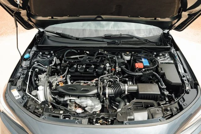Used 2024 Gray Metallic Honda EX-L image 11