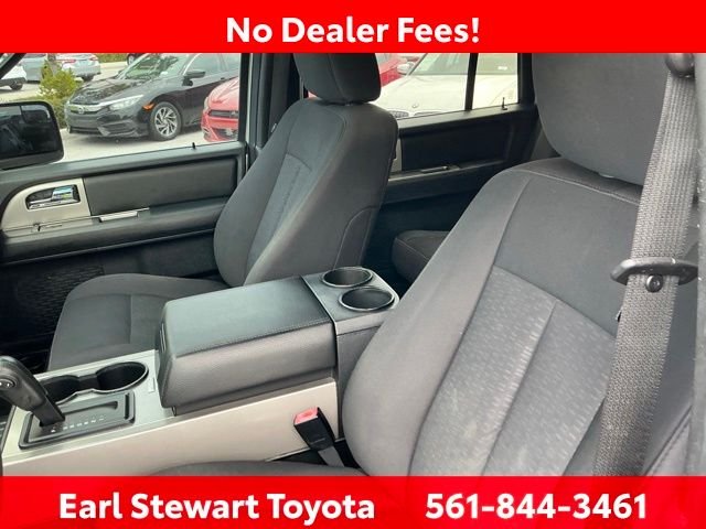 Used 2017 Silver Ford XLT image 22