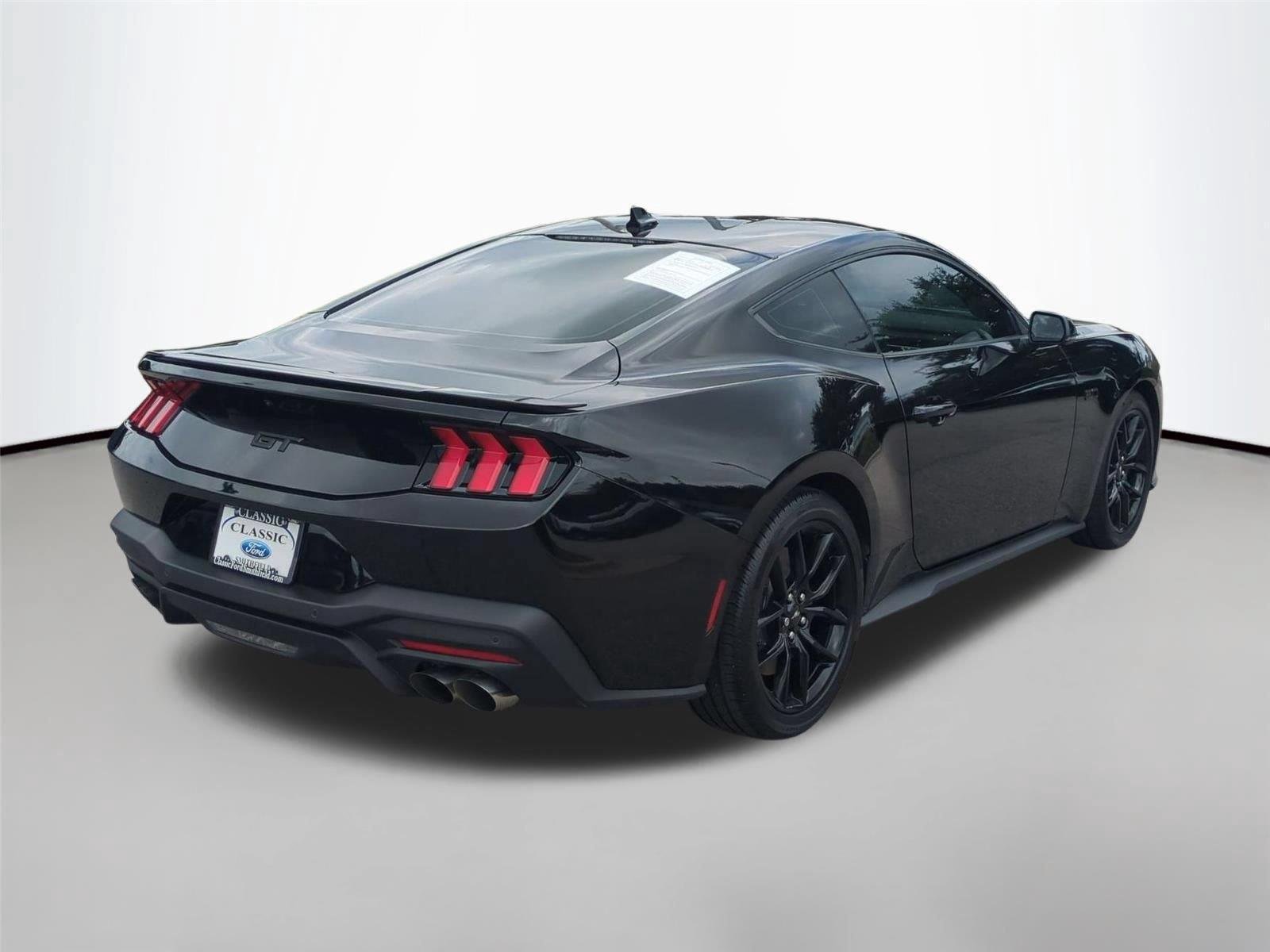 Used 2025 Shadow Black Ford GT Premium image 5